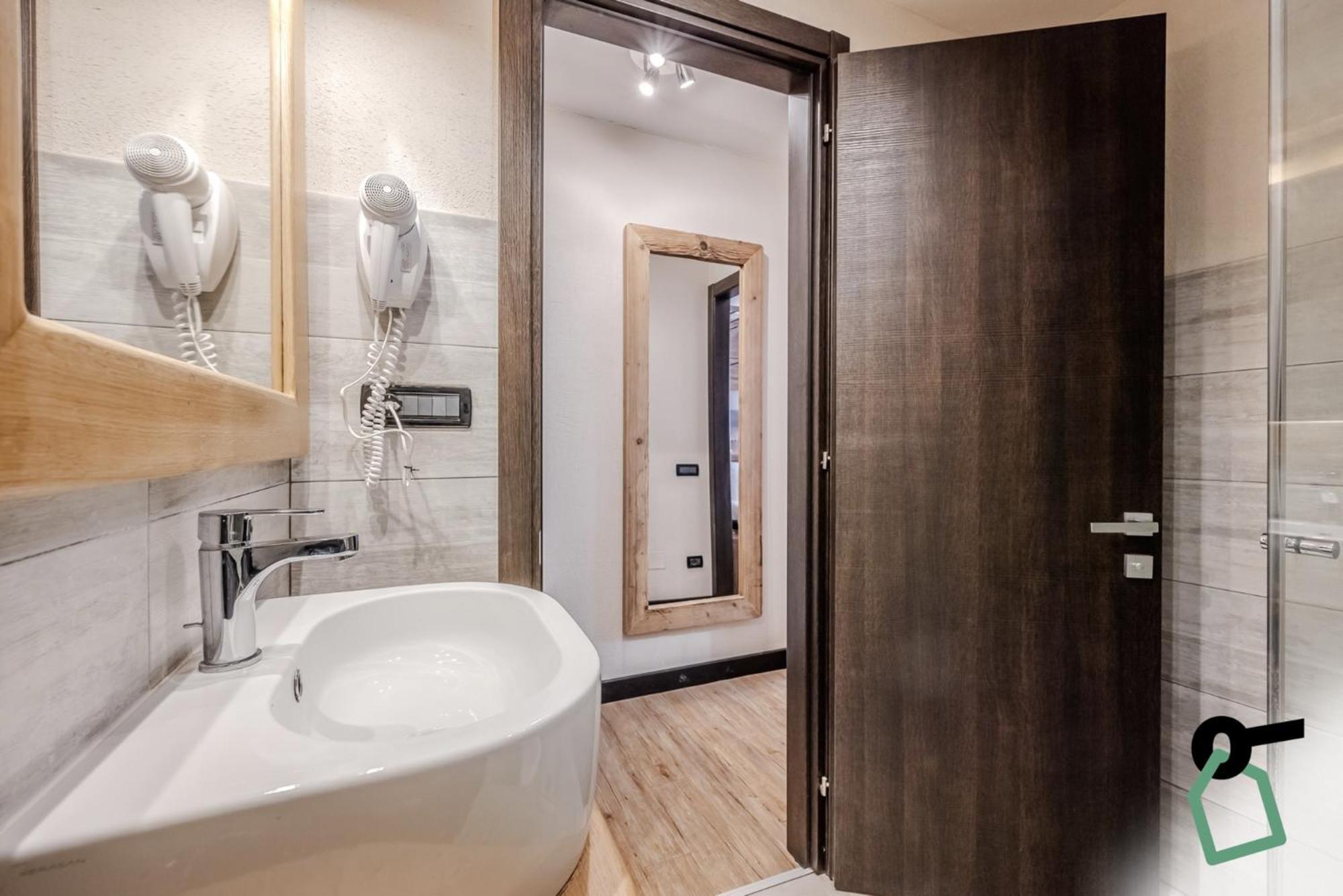 Hotiday Chalet Sestriere Vialattea Екстер'єр фото