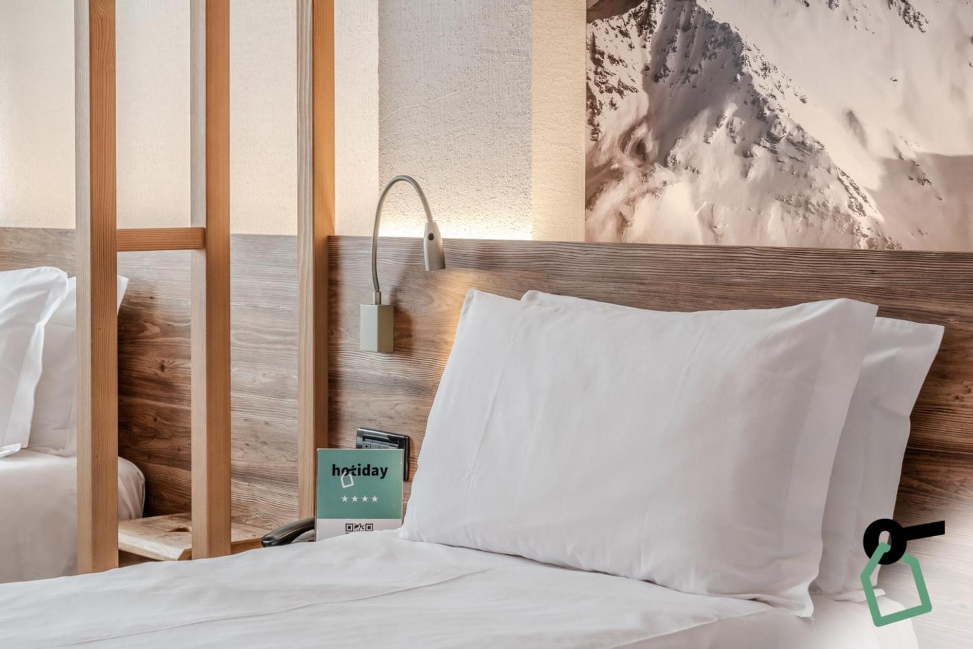 Hotiday Chalet Sestriere Vialattea Екстер'єр фото