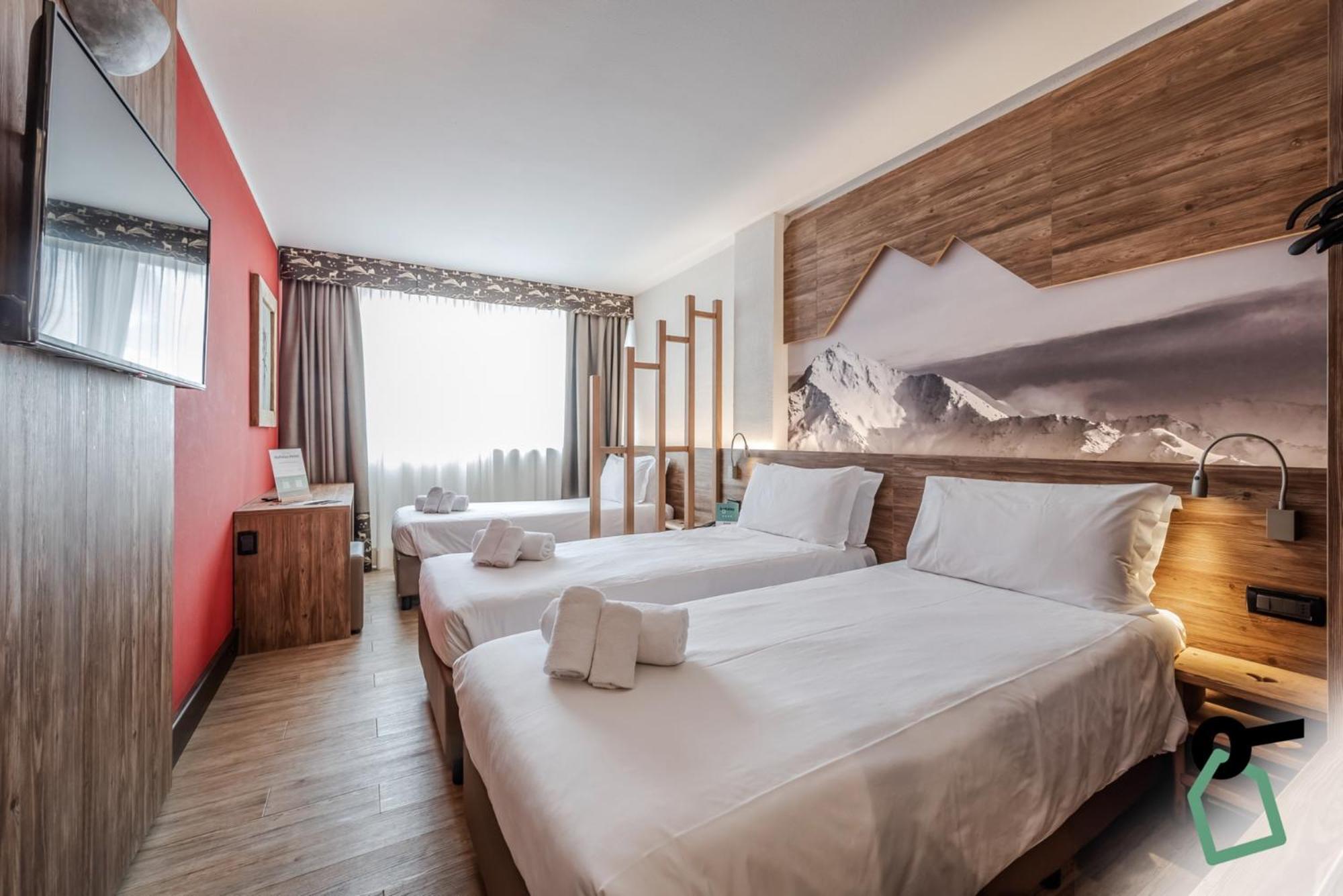 Hotiday Chalet Sestriere Vialattea Екстер'єр фото
